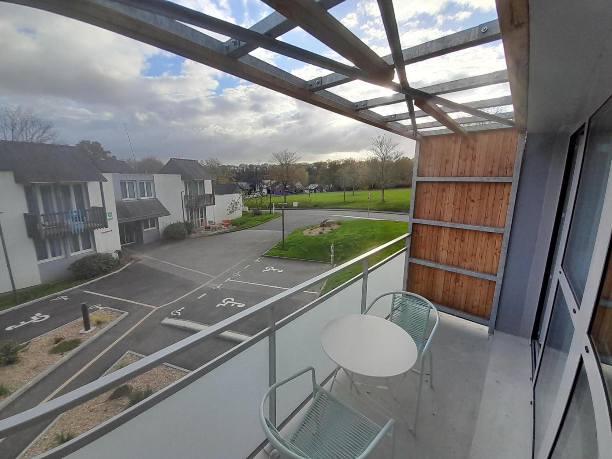 The Originals City, Ara Hotel, Landerneau Exterior photo